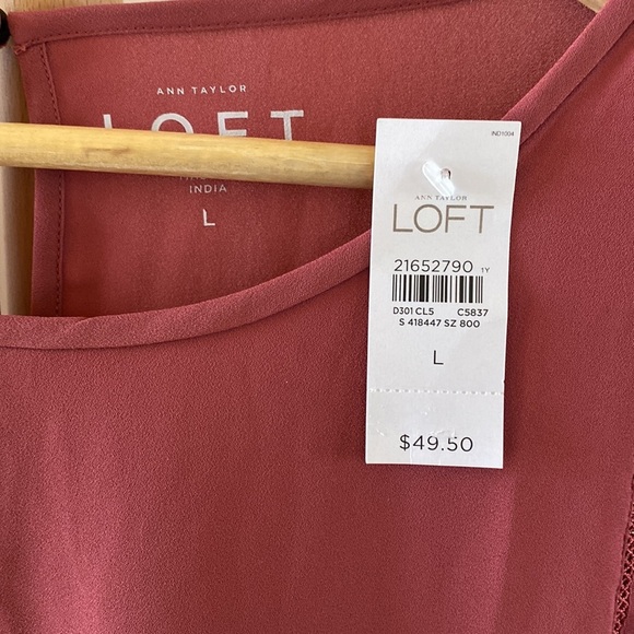 Loft - Mixed Media Top​ - Picture 6 of 7